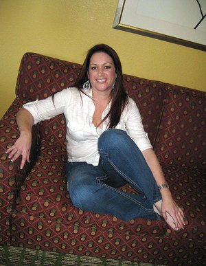 Blonde European solo girl slips jeans and panties over phat teen ass